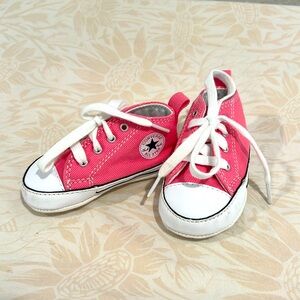 NWOT Converse baby Chuck Taylor All Stars